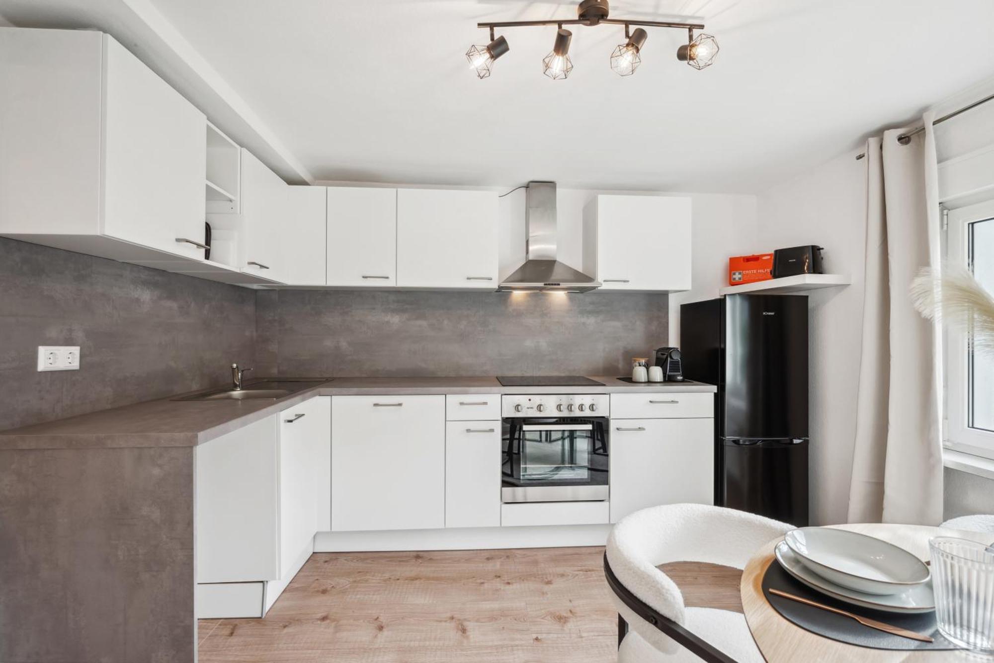 Malu Rooms - Ruhige Lage, Erdgeschoss, Smarttv, Netflix, 24H Checkin, Λούντβιχσμπουργκ Εξωτερικό φωτογραφία