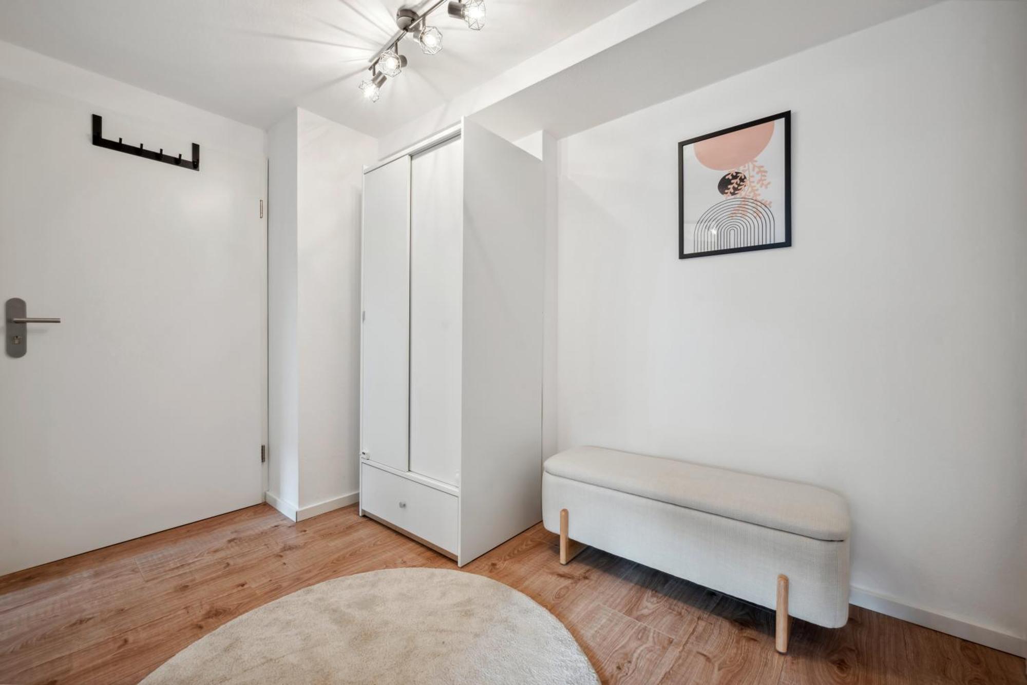 Malu Rooms - Ruhige Lage, Erdgeschoss, Smarttv, Netflix, 24H Checkin, Λούντβιχσμπουργκ Εξωτερικό φωτογραφία