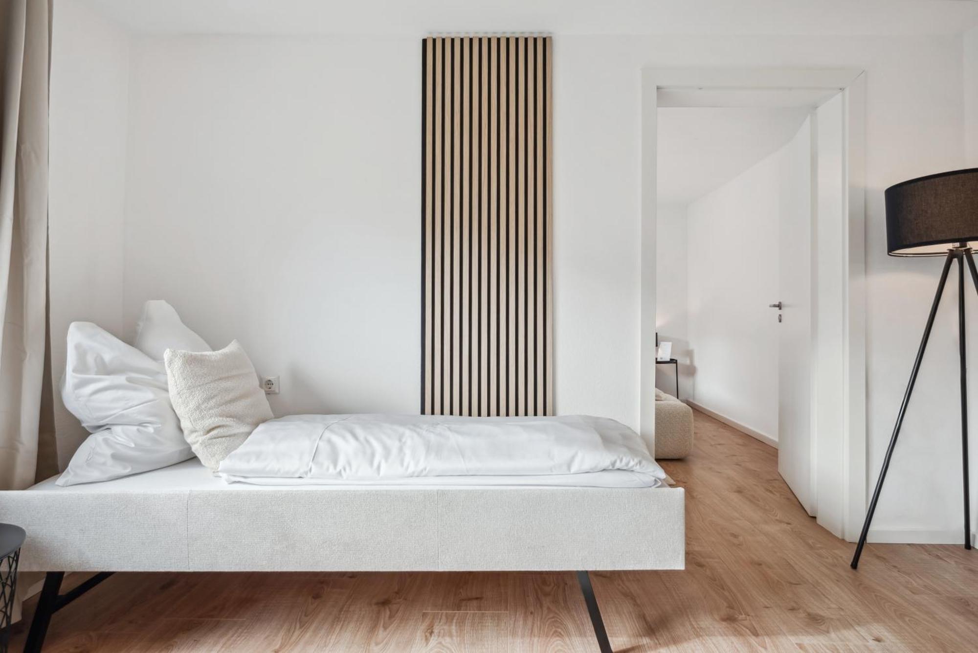 Malu Rooms - Ruhige Lage, Erdgeschoss, Smarttv, Netflix, 24H Checkin, Λούντβιχσμπουργκ Εξωτερικό φωτογραφία