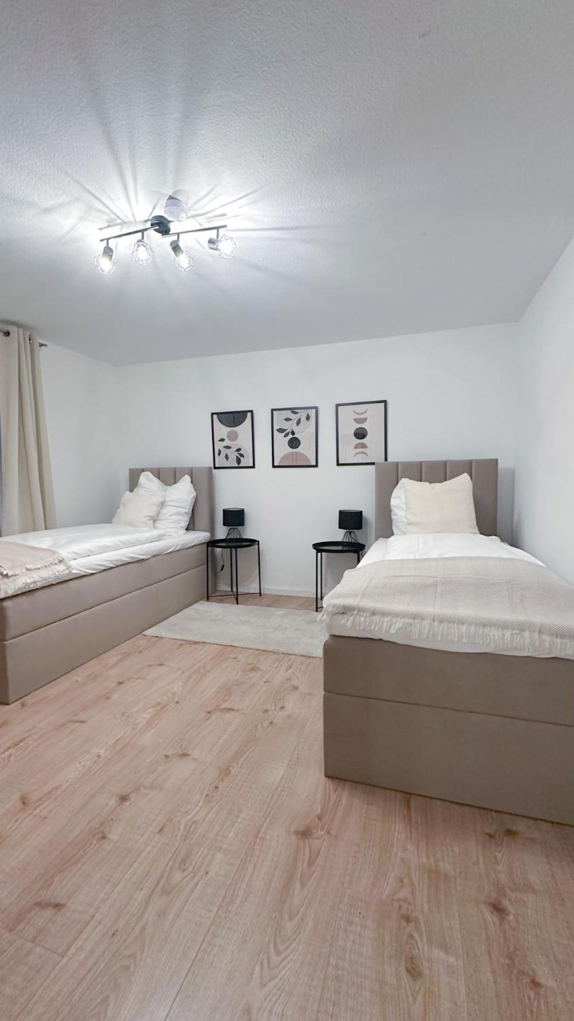Malu Rooms - Ruhige Lage, Erdgeschoss, Smarttv, Netflix, 24H Checkin, Λούντβιχσμπουργκ Εξωτερικό φωτογραφία